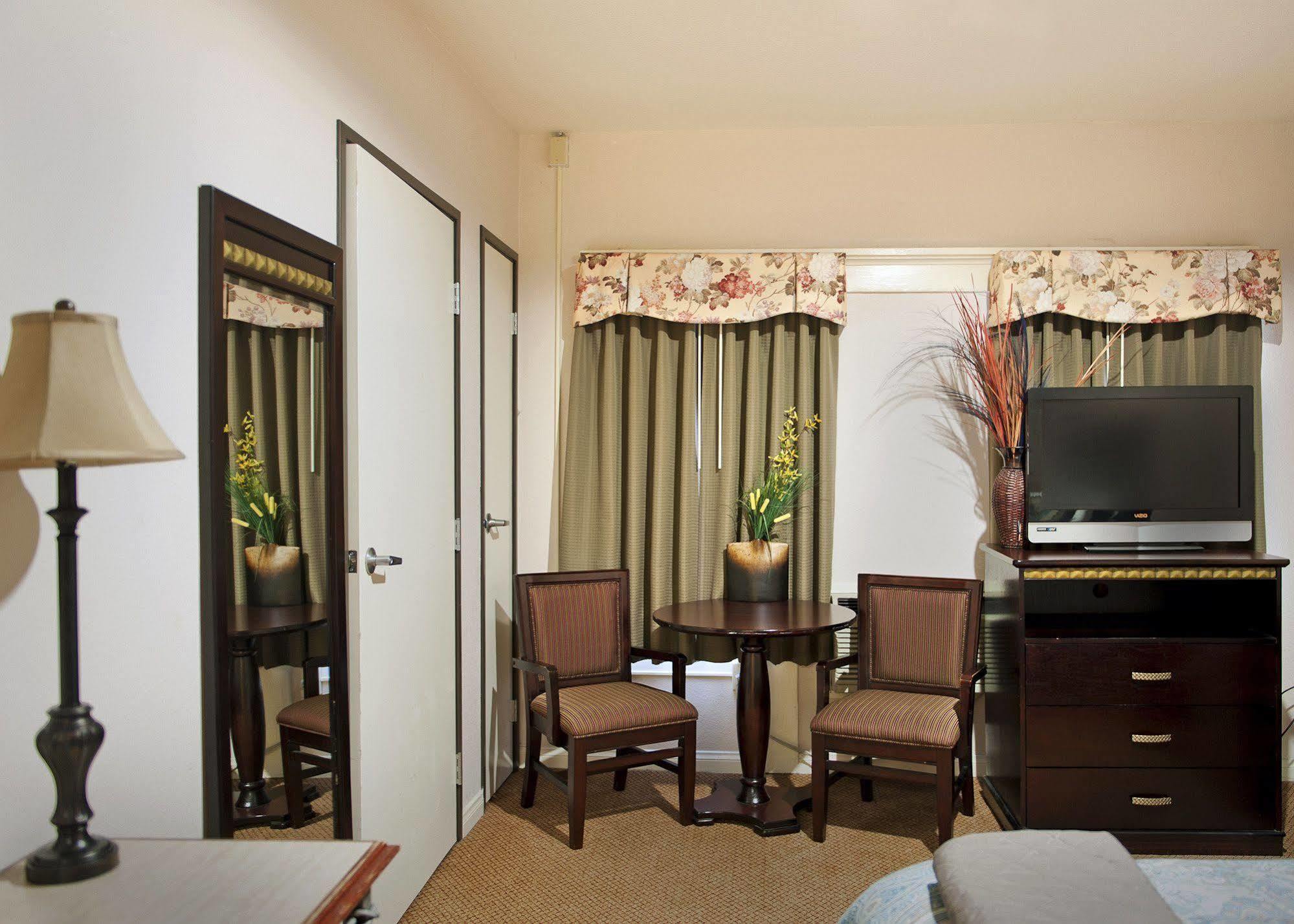 Harborview Inn & Suites-Convention Center-Airport-Gaslamp-Seaworld-Zoo-Balboa Park San Diego Exteriér fotografie